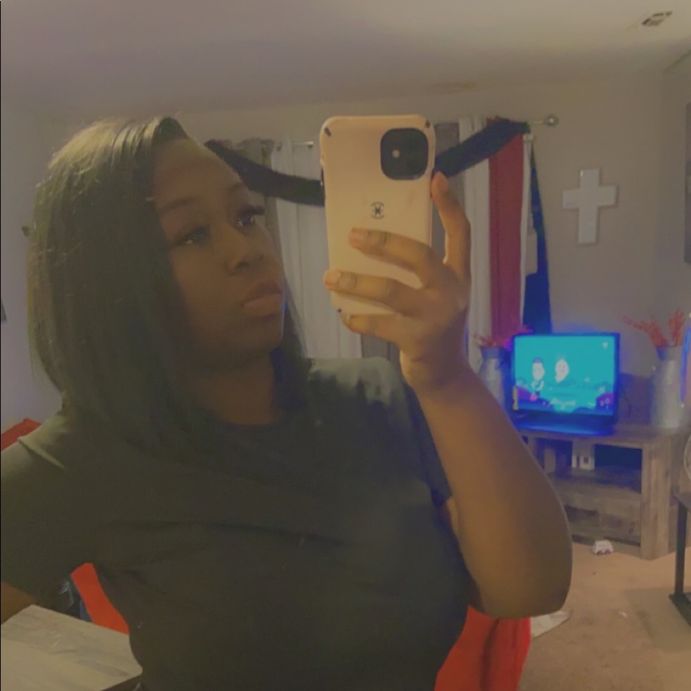 Meet your Posher, Desiaree